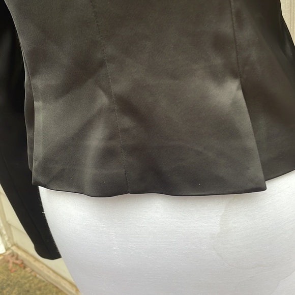 WHBM Black Sateen Blazer Size 6 - Picture 8 of 13
